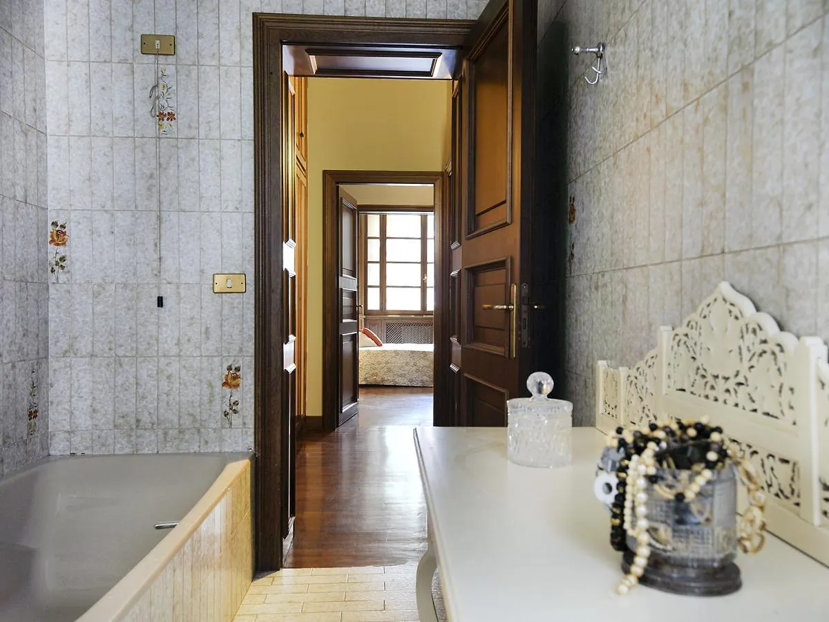 Apartment Ur-Nest Strada Maggiore Bologna