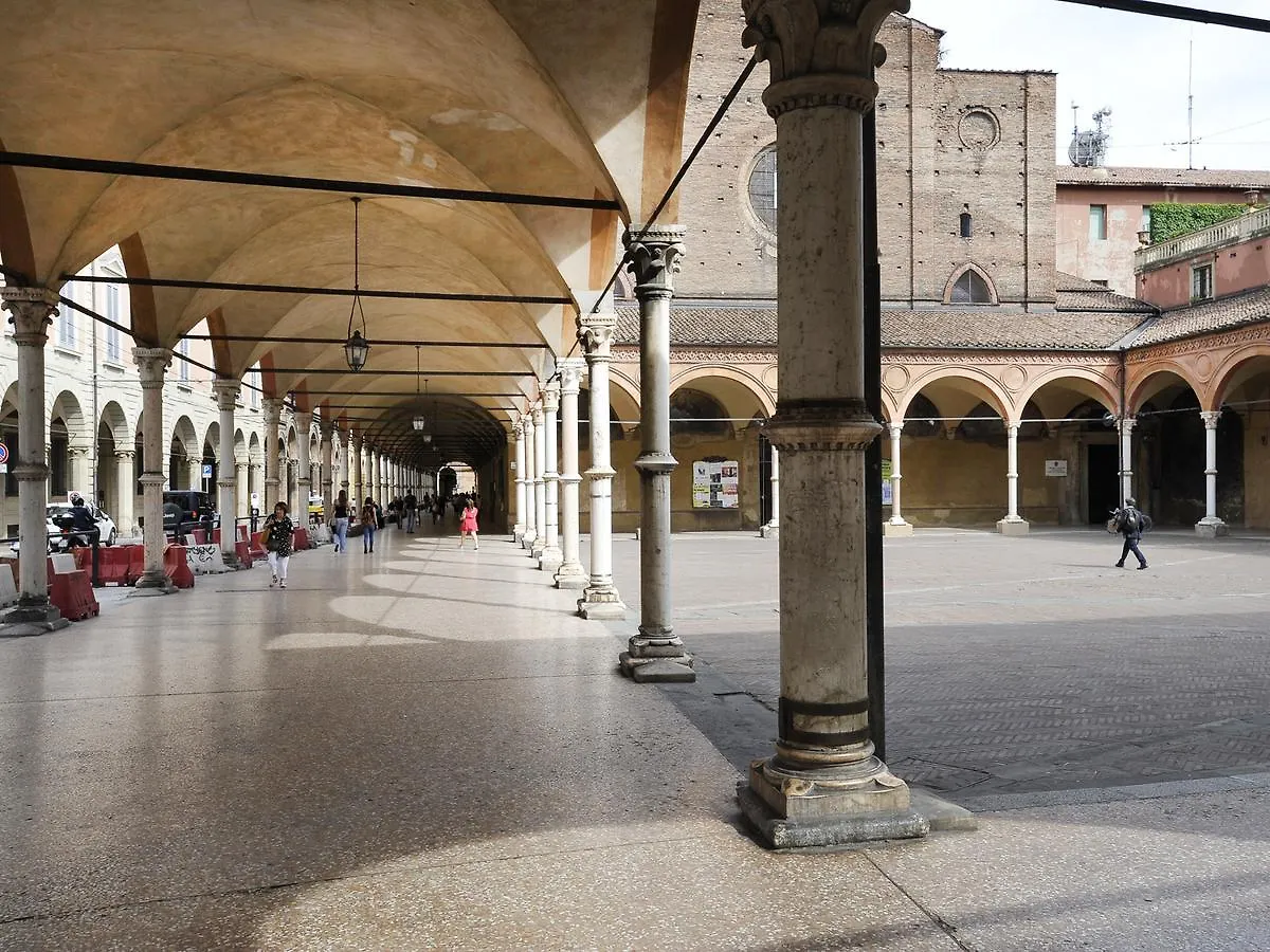 Ur-Nest Strada Maggiore Bologna